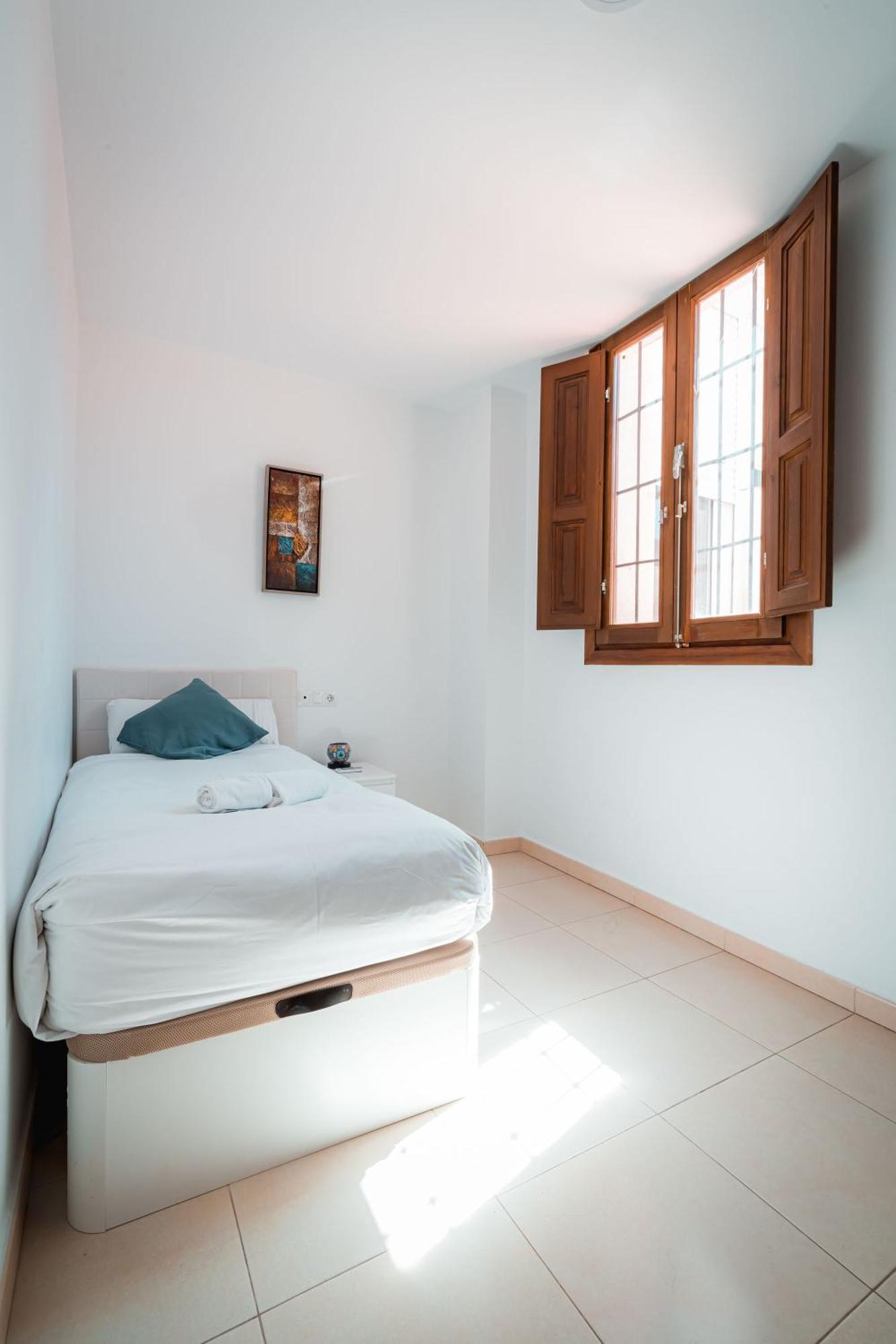Qh Elvira Apartment Granada Ngoại thất bức ảnh