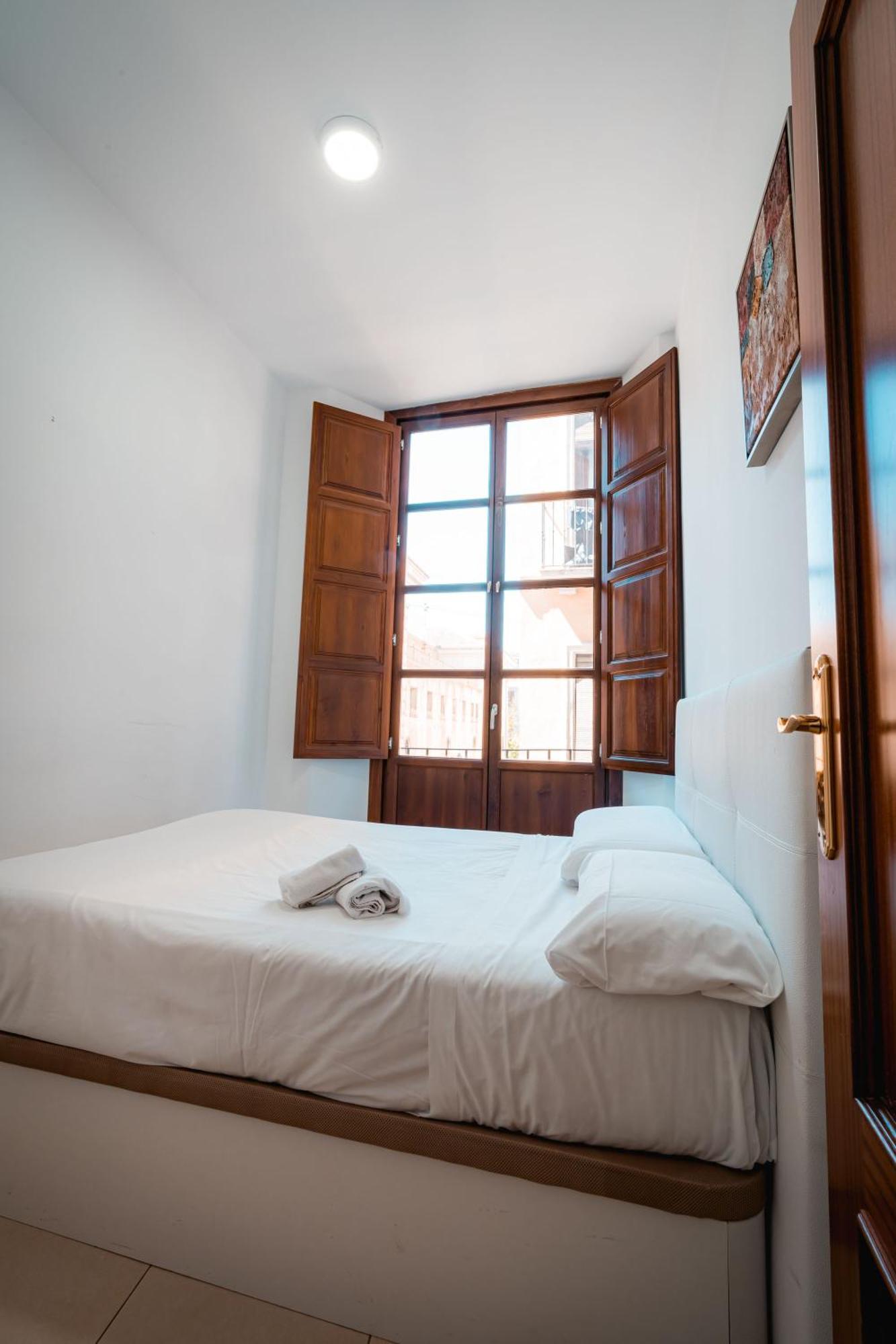 Qh Elvira Apartment Granada Ngoại thất bức ảnh